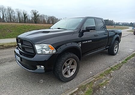 Dodge RAM 1500 5,7 Hemi Sport Quad Cab