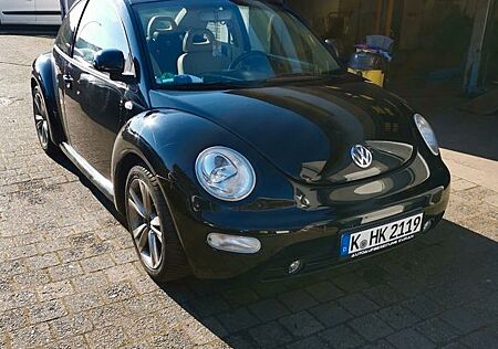 VW New Beetle Volkswagen 2.0 mit 6 Monaten tüv