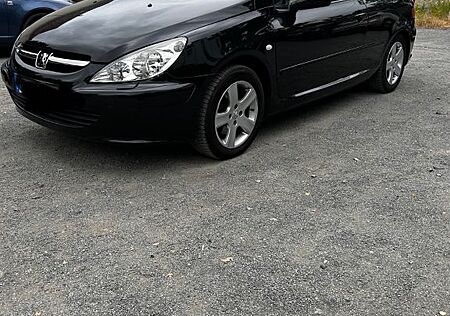 Peugeot 307 CC 135 Automatik 100kW -