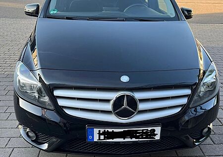 Mercedes-Benz B 180 CDI DCT - 1 Hand, Garagenwagen, scheckheft