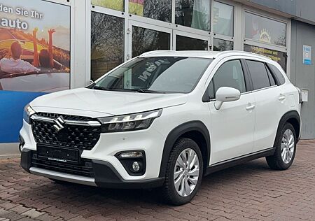 Suzuki SX4 S-Cross Club hybrid