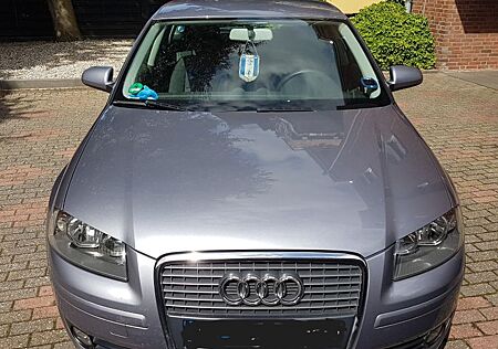 Audi A3 1.6 Ambiente Sportback Ambiente