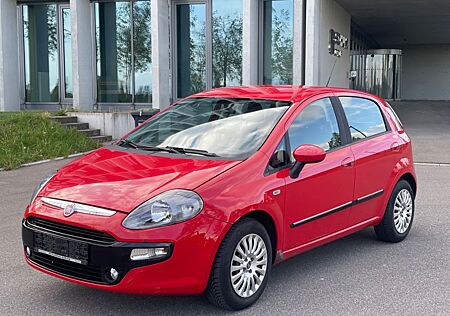 Fiat Punto 1.2 MyLife*TÜV NEU*Klima*1.Hand*Euro5*