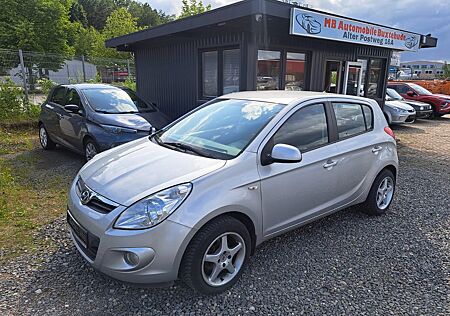 Hyundai i20 Classic*5-Türer*Autom.*TÜV Neu*Klima*