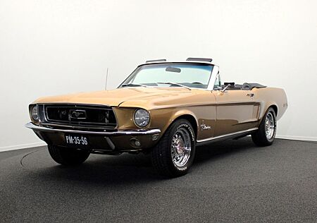 Ford Mustang USA Cabrio 289 V8 1968 Aut *Gerestaureer