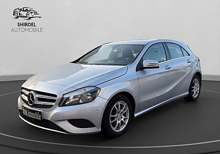 Mercedes-Benz A 180 A BlueEfficiency/Navi/PDC/Sitzheizun