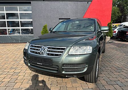 VW Touareg Volkswagen V8 4.2 310 PS HU neu AHK Leder 1.Hand