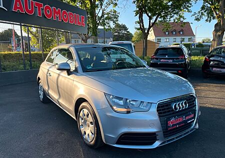 Audi A1 attraction/1.HAND/ST.HEIZUNG/SHZ/MLF/PDC/AHK/