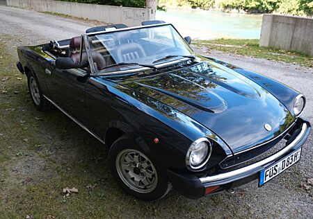 Fiat 124 Spider