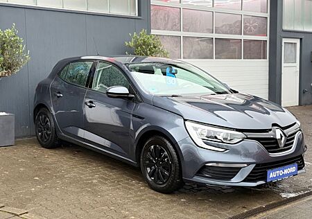 Renault Megane IV Lim. 5-trg. Life *HU/AU NEU*