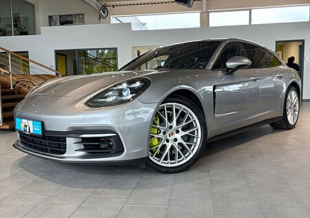 Porsche Panamera Sport Turismo 4 E-Hybrid,Klappenauspuff