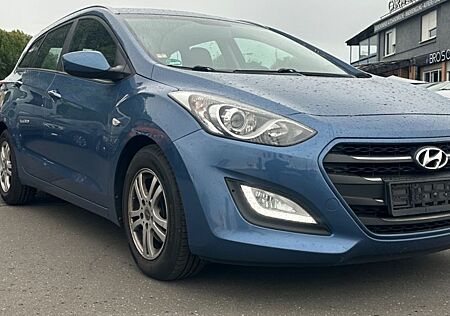 Hyundai i30 cw blue Style