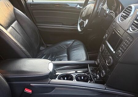 Mercedes-Benz GL 350 BlueTEC 4MATIC -