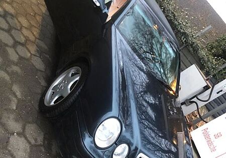 Mercedes-Benz CLK 200 ELEGANCE Elegance