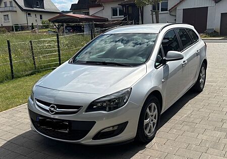 Opel Astra Sports T. 1.6 CDTI ec Edt. 81 S/S 97g ...