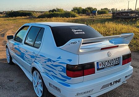 Volkswagen FAST AND FURIOUS JETTA Vento 1.8