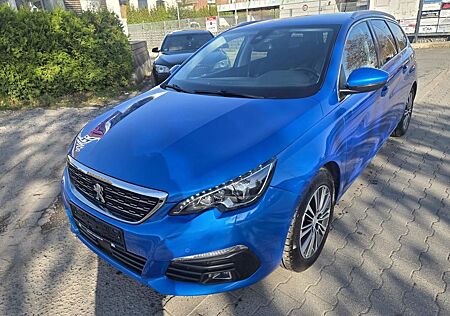 Peugeot 308 SW Allure Business/1 Jahr Garantie/ 1.Han...