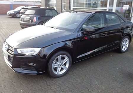 Audi A3 Lim. Attration 35 TSI 110kW (150PS) s-tronic