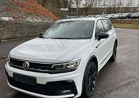 VW Tiguan Allspace Volkswagen Highline 4Motion