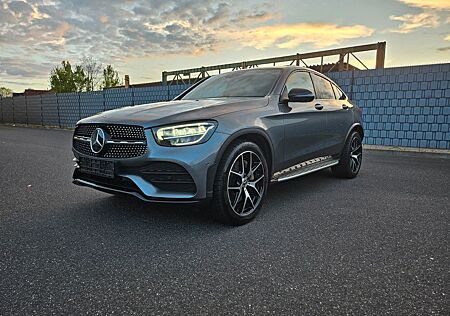 Mercedes-Benz GLC 220 Coupe 4Matic AMG/NIGHT/MEMORY/360°/SHD