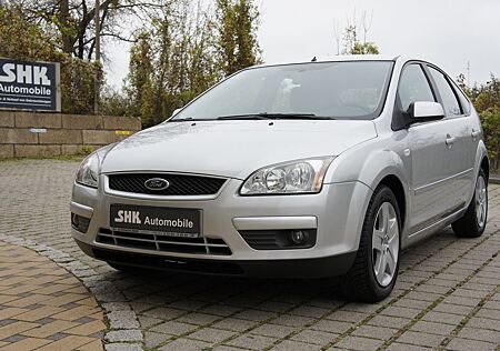 Ford Focus 1.6i Lim. Style | 2Hand!Tempo!Klima!