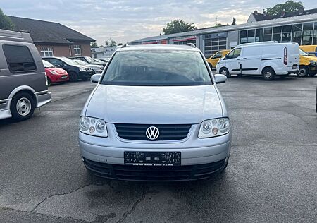 VW Touran Volkswagen Trendline