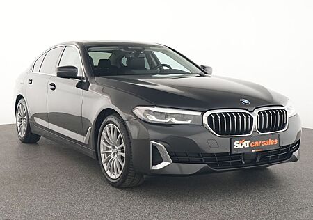 BMW 530i Luxury ACC|Glasdach|HUD|PAs+Kam|Lüftung|DAP