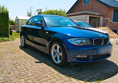 BMW 120d E82 Coupé - Tiefseeblau metallic 150tkm