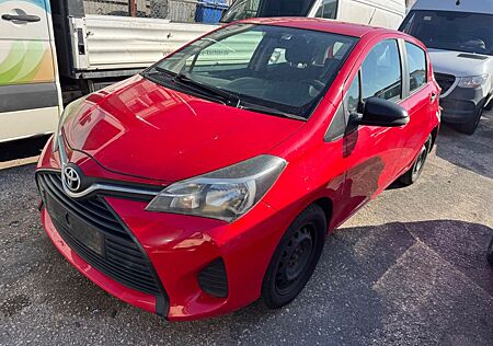 Toyota Yaris Basis 1.0 WhatsApp 016097529684