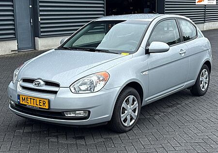 Hyundai Accent 1.4i Dynamic Joy , Airco