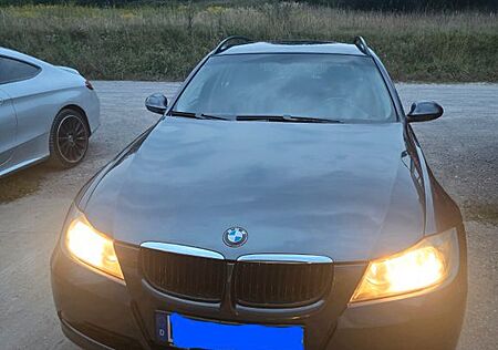 BMW 318i touring -