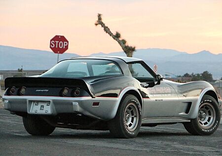 Chevrolet Corvette C3 L-82 Original Pace Car
