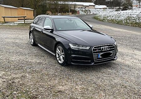 Audi S6 4.0 TFSI quattro S tronic Avant -