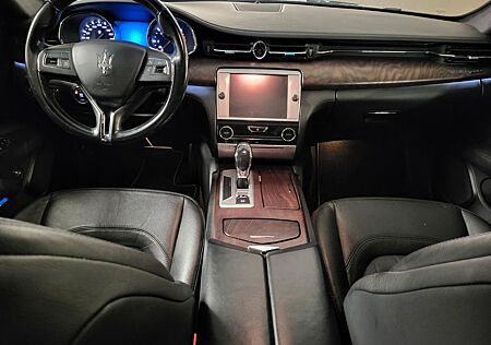 Maserati Quattroporte 3.0 V6 GRAN LUSSO / GRIGIO IMOLA