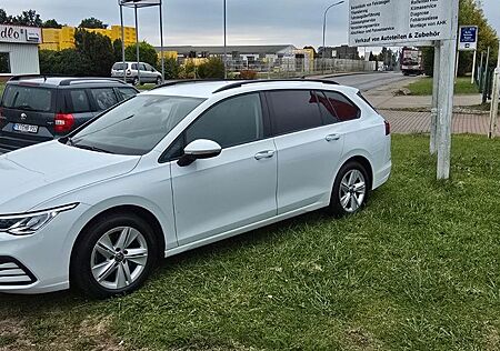 VW Golf Volkswagen VIII Variant Life/LED Matrix/Navi/SHG/Klima