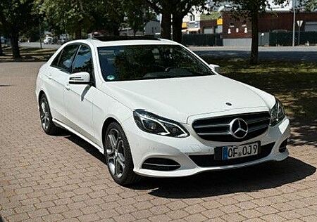 Mercedes-Benz E 220 Avantgarde