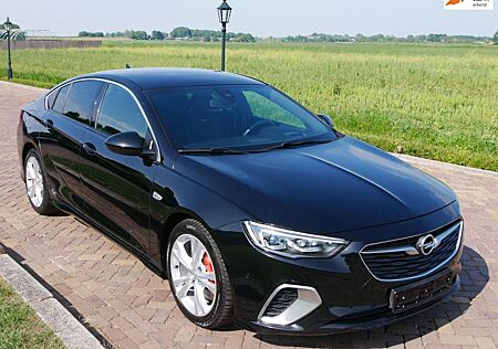 Opel Insignia Grand Sport 2.0 BiTurbo AUT 4x4 GSi Exc