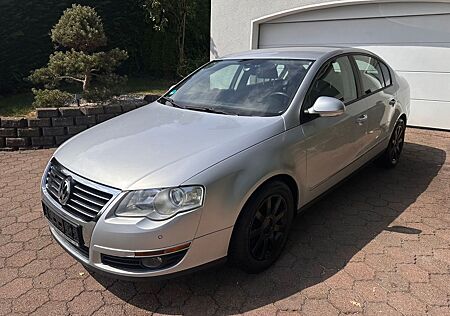 VW Passat Volkswagen Lim. BlueMotion,8xALU