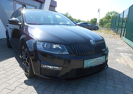 Skoda Octavia Combi 2.0 TSI DSG RS