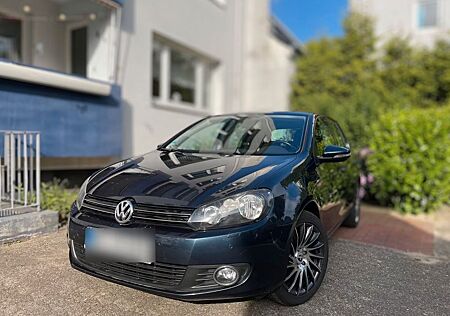 VW Golf Volkswagen Gepflegter VI 1.2 TSI "Bluegraphit"