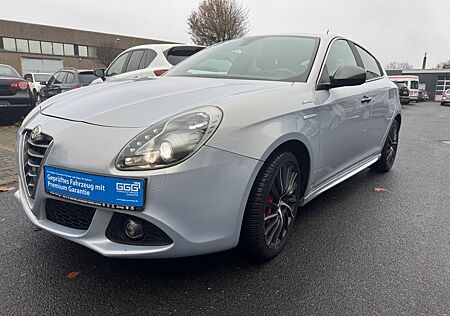 Alfa Romeo Giulietta Turismo 2.0 JTDM QV Line. Aut. 2 Hand