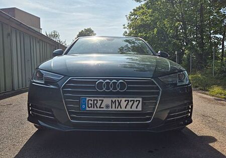 Audi A4 2.0 TFSI ultra S tronic -