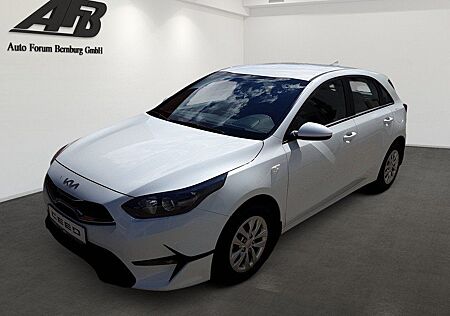 Kia Cee'd CEED 1.5T DCT7 Vision SHZ Navi