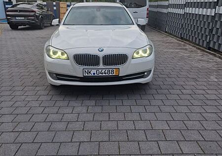 BMW 530d xDrive Touring -