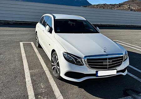 Mercedes-Benz E 300 de T Autom.