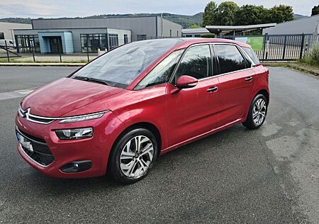 Citroën C4 Picasso 165PS + Winterräder WENIG KILOMETER