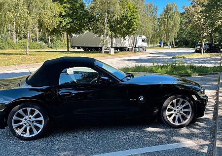 BMW Z4 Roadster 2.0i - Top Zustand