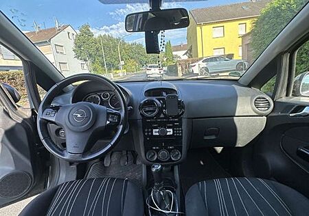 Opel Corsa 1.4 Color Edition Color Edition