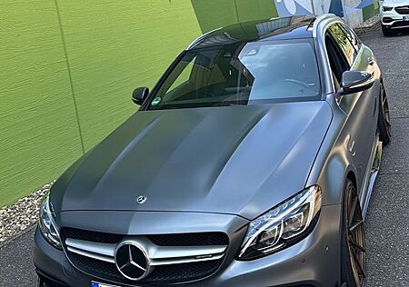 Mercedes-Benz C 63 AMG MB-100 Garantie bis 29.07.2026