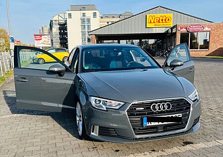 Audi A3 40 TFSI S tronic quattro sport Sprtback sport